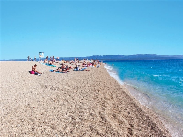 Imagen general del Hotel Bluesun Borak. Foto 10