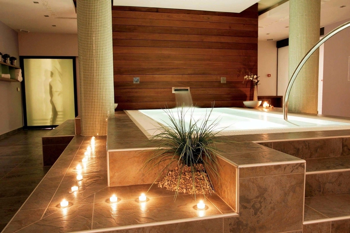 Imagen de los interiores del Hotel Bluesun Holiday Village Alan. Foto 7