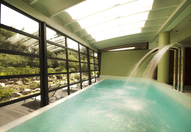 Imagen de la piscina del Hotel Bluesun Holiday Village Alan. Foto 13