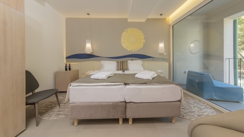 Imagen de la habitación del Hotel Bluesun Jadran. Foto 19