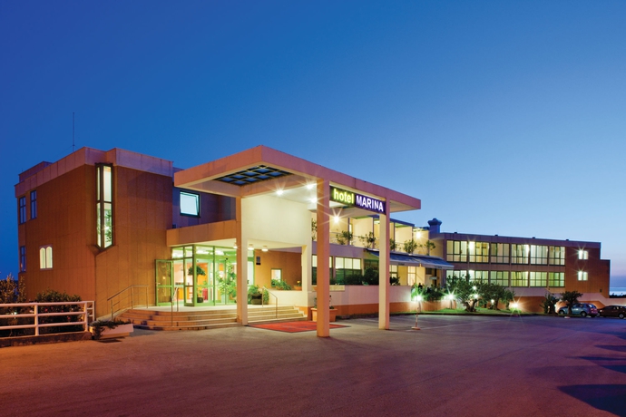 Imagen general del Hotel Bluesun Marina. Foto 2