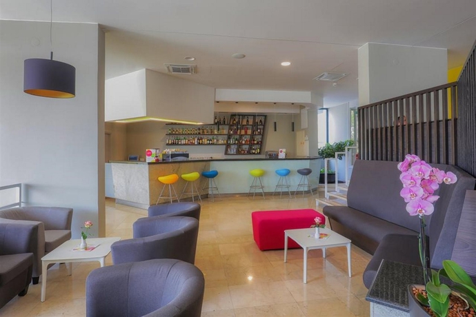 Imagen general del Hotel Bluesun Neptun. Foto 5