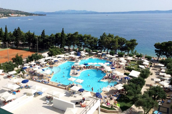 Imagen general del Hotel Bluesun Neptun. Foto 6