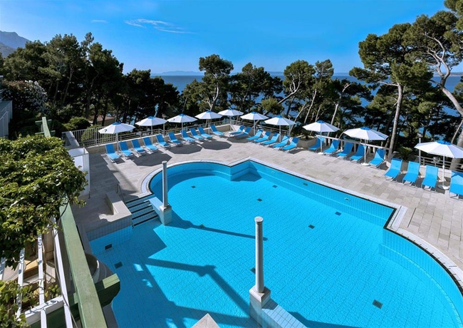 Imagen general del Hotel Bluesun Villa Berulia. Foto 8