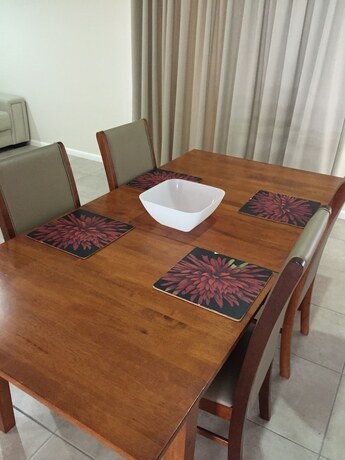 Imagen de la habitación del Hotel Bluewater Harbour Serviced Apartments. Foto 12