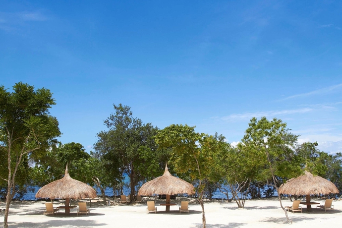 Imagen de los exteriores del Hotel Bluewater Panglao Beach Resort. Foto 13