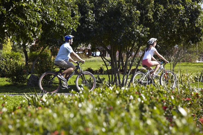 Imagen general del Hotel Bluewater Panglao Beach Resort. Foto 3