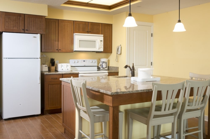 Imagen de la habitación del Hotel Bluewater Resort and Marina by Spinnaker Resorts. Foto 11