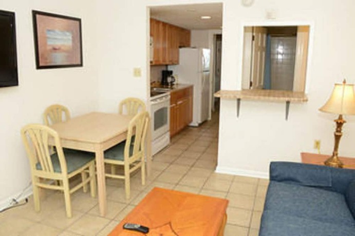 Imagen de la habitación del Hotel Bluewater Resort by Elliott Beach Rentals. Foto 20