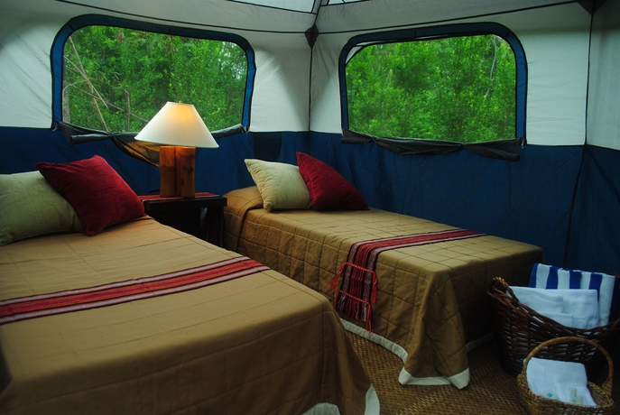 Imagen de la habitación del Hotel Bluewater Sumilon Island Resort. Foto 6