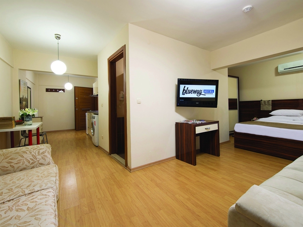 Imagen de los interiores del Hotel Blueway Residence. Foto 16