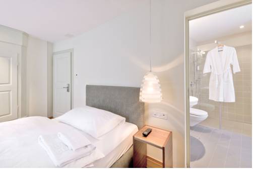 Imagen de la habitación del Hotel Blume. - Baden and Restaurant. Foto 15