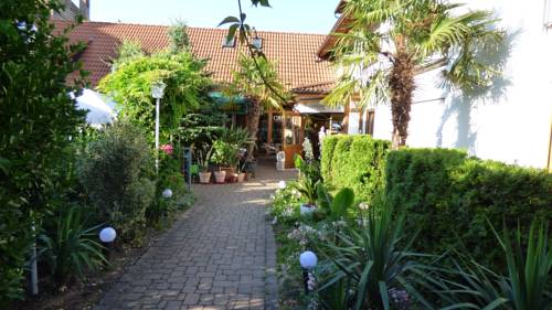 Imagen de la habitación del Hotel Blume, Friburgo de Brisgovia. Foto 2