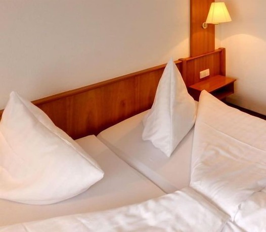 Imagen de la habitación del Hotel Blume, Opfingen. Foto 13