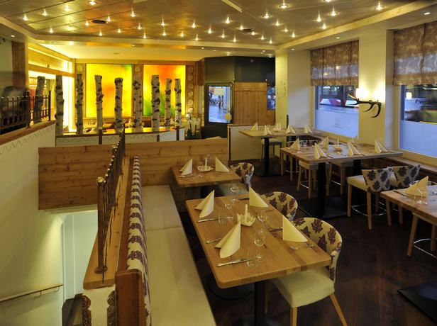Imagen del bar/restaurante del Hotel Blumenstein. Foto 8