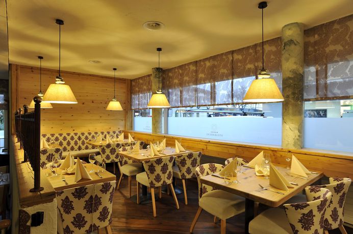 Imagen del bar/restaurante del Hotel Blumenstein. Foto 9