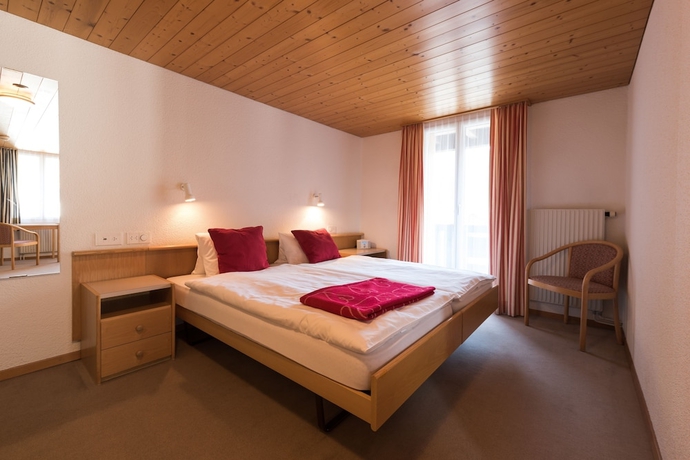 Imagen de la habitación del Hotel Bl&uuml;mlisalp, KANDERSTEG. Foto 5