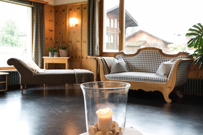 Imagen de los interiores del Hotel Bl&uuml;mlisalp, KANDERSTEG. Foto 19