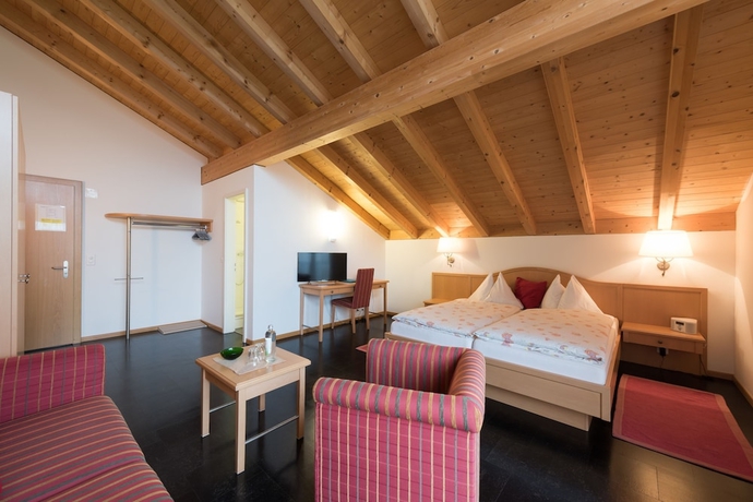 Imagen de la habitación del Hotel Bl&uuml;mlisalp, KANDERSTEG. Foto 12