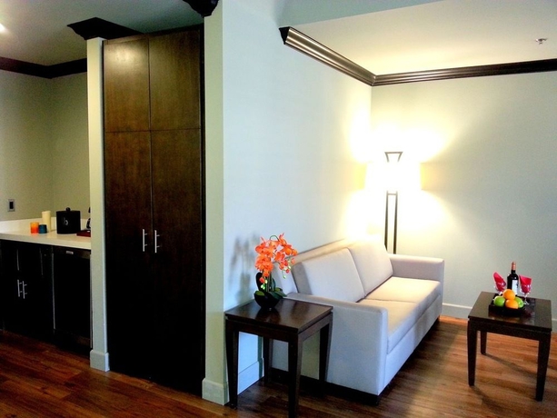 Imagen de la habitación del Hotel Blvd and Suites. Foto 5