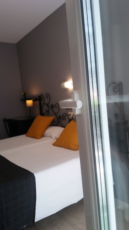 Imagen de la habitación del Hotel B-nor. Foto 10