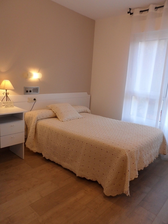 Imagen de la habitación del Hotel B-nor. Foto 14