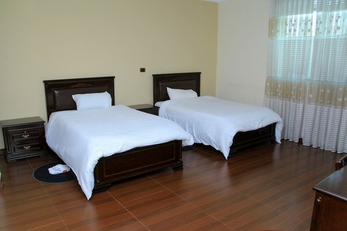 Imagen de la habitación del Hotel Bnow. Foto 4