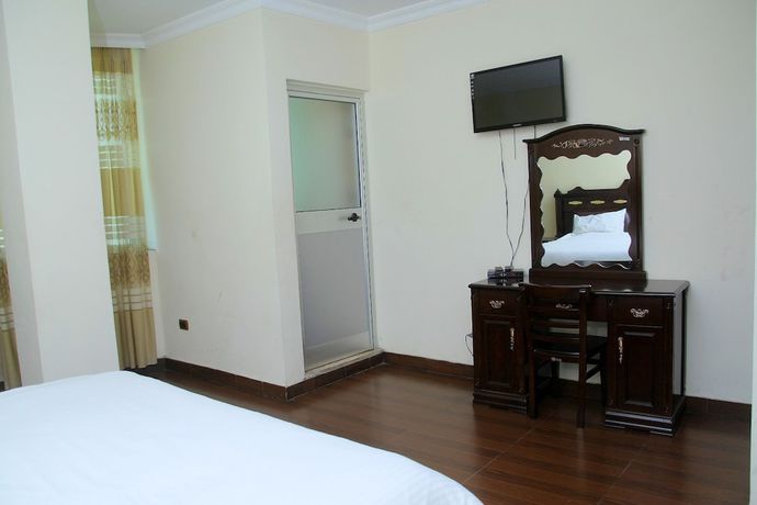 Imagen de los interiores del Hotel Bnow. Foto 16