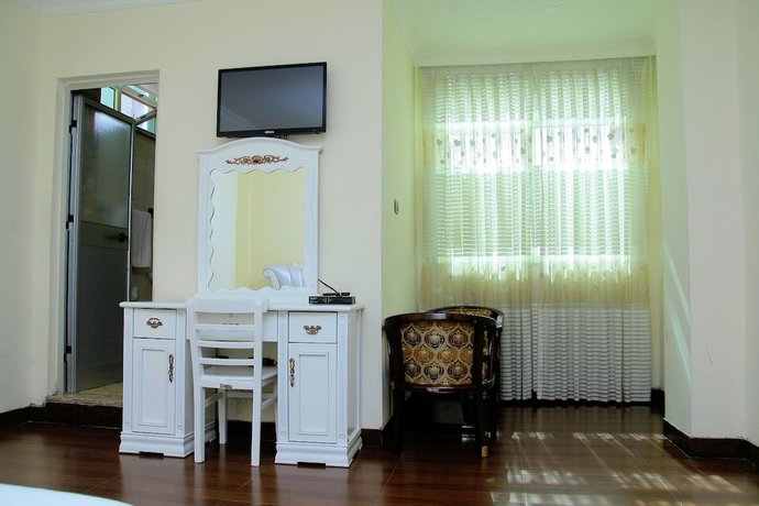 Imagen de los interiores del Hotel Bnow. Foto 17