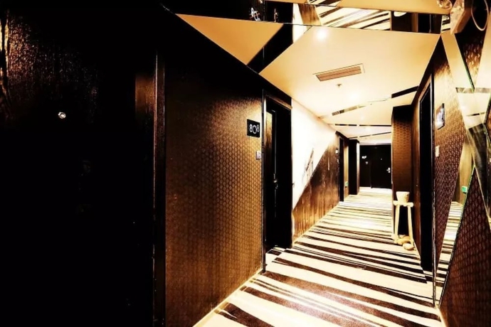Imagen de los interiores del Hotel Bo Lian Hui Fashion. Foto 19