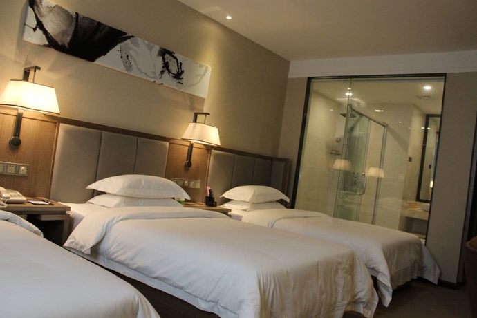 Imagen de la habitación del Hotel Bo Yi. Foto 6