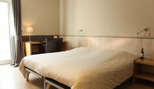 Imagen de la habitación del Hotel Boardhouse. Foto 7