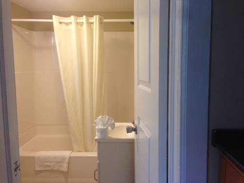 Imagen de la habitación del Hotel Boardwalk Charlee and Beach House Rentals. Foto 5