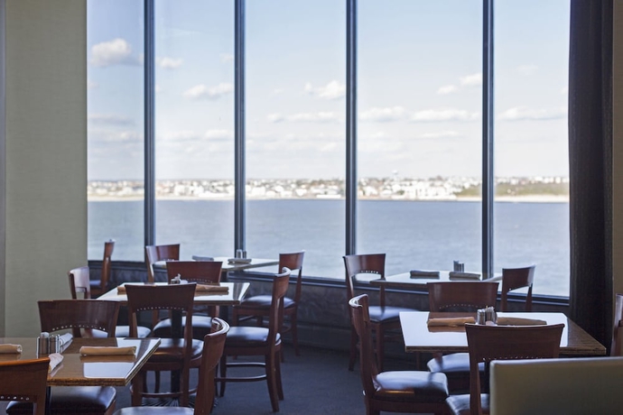 Imagen del bar/restaurante del Hotel Boardwalk Resorts - Flagship. Foto 3