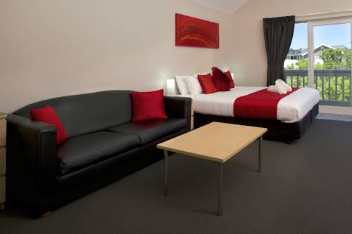 Imagen de la habitación del Hotel Boathouse Resort Studios and Suites. Foto 6