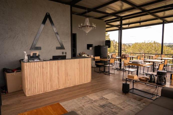 Imagen de los interiores del Hotel Boato. Foto 13