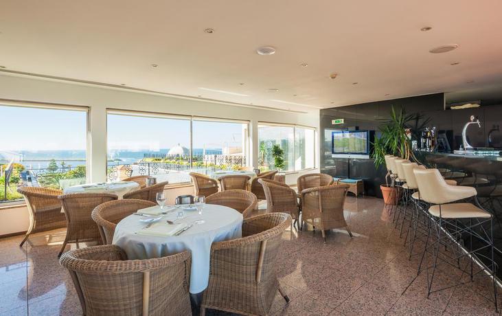 Imagen del bar/restaurante del Hotel Boa-vista. Foto 2