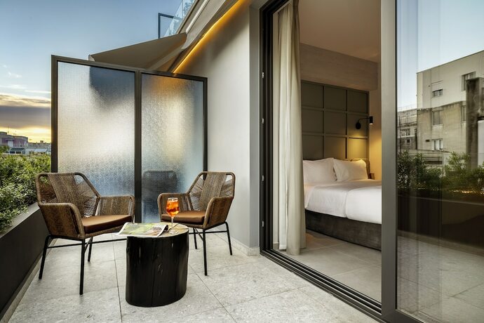 Imagen de la habitación del Hotel Bob W Akadimia Athens. Foto 18