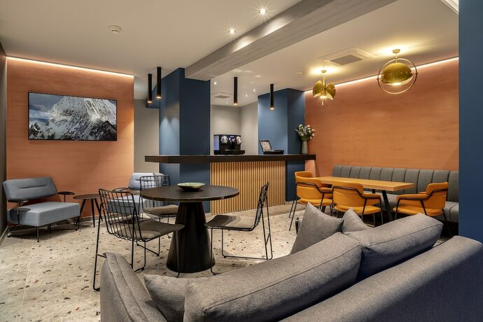 Imagen general del Hotel Bob W Akadimia Athens. Foto 8