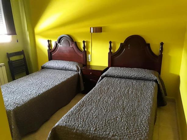 Imagen de la habitación del Hotel Bobal. Foto 4