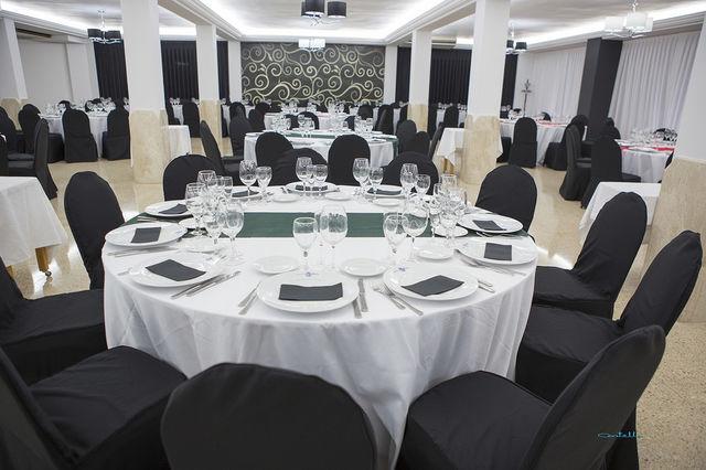 Imagen del bar/restaurante del Hotel Bobal. Foto 3