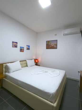 Imagen de la habitación del Hotel Bobi. Foto 12