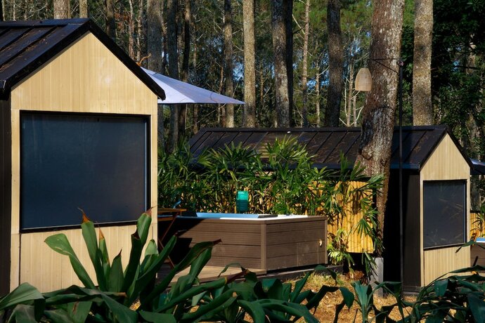 Imagen general del Hotel Bobocabin Cikole. Foto 3