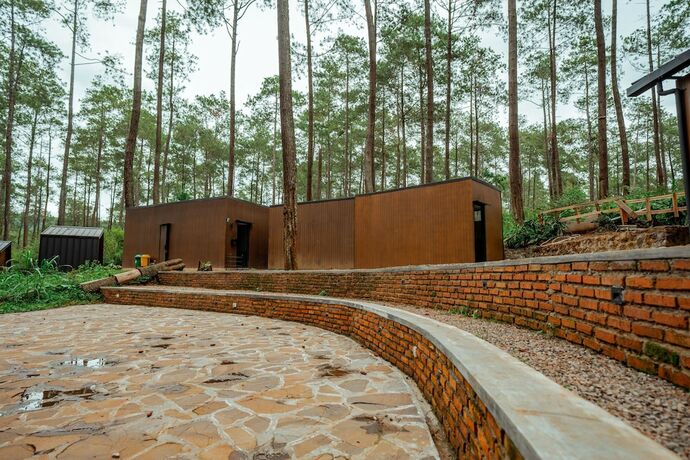 Imagen general del Hotel Bobocabin Cikole. Foto 5