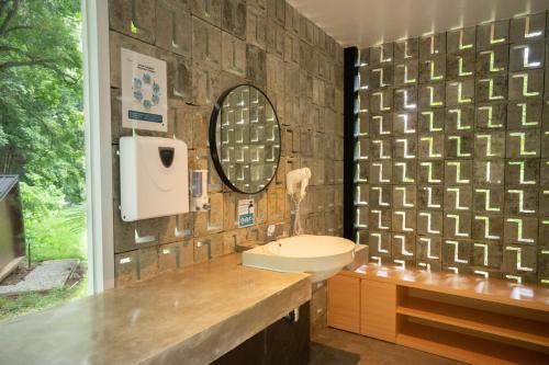 Imagen general del Hotel Bobocabin Ranca Upas, Cimanggu. Foto 12