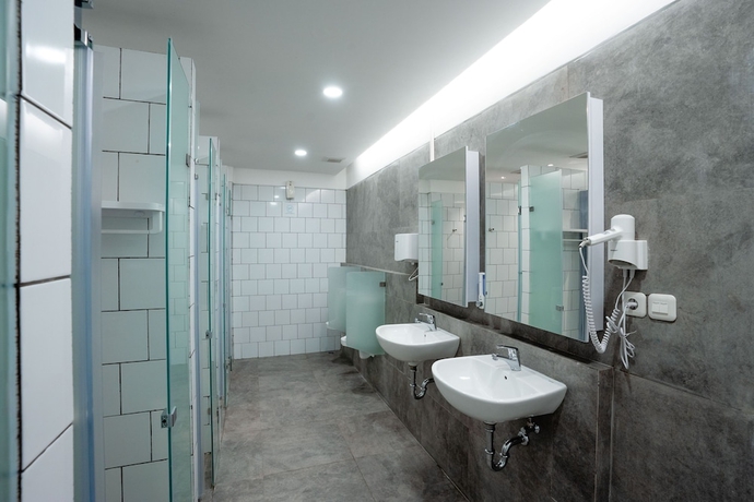 Imagen de la habitación del Hotel Bobopod Kota Lama Semarang. Foto 15