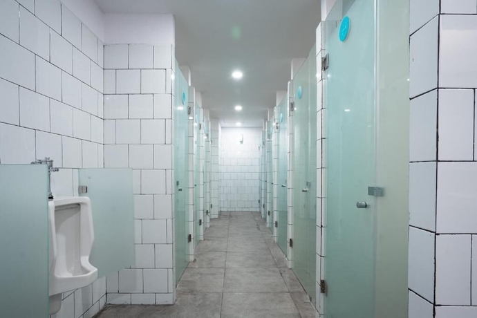 Imagen de los interiores del Hotel Bobopod Kota Tua Jakarta. Foto 15