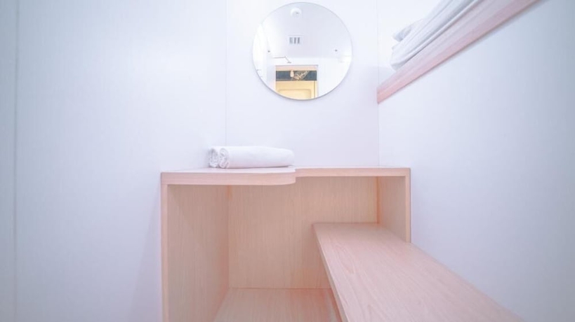 Imagen de los interiores del Hotel Bobopod Malioboro Yogyakarta. Foto 17