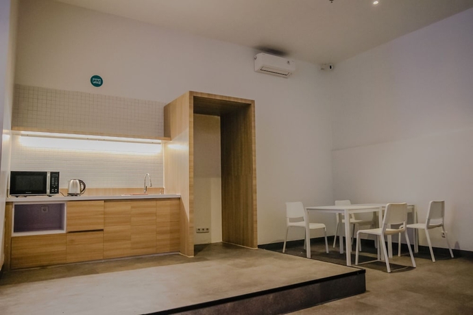 Imagen de los interiores del Hotel Bobopod Mega Mall Bekasi. Foto 8