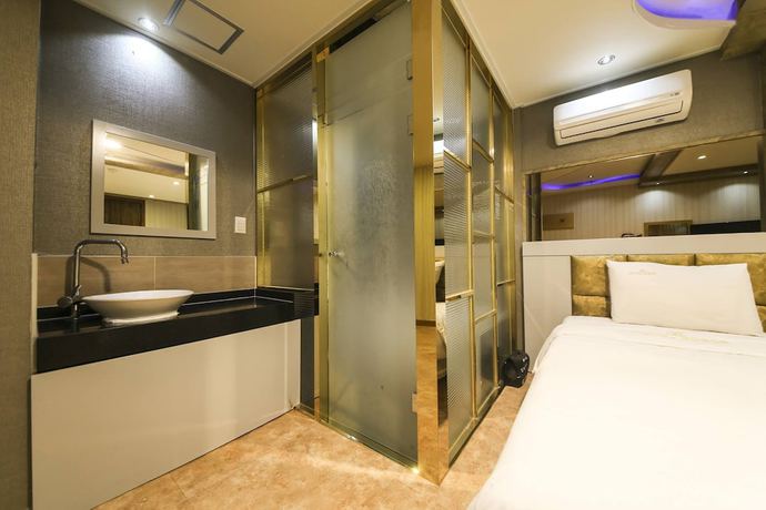 Imagen de la habitación del Hotel Bobos. Foto 3